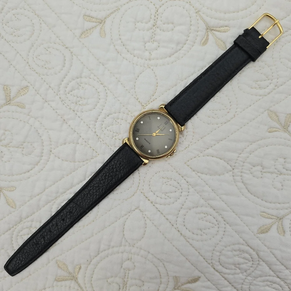 Vintage Alfred Dunhill Watch Quartz Japanese Gold-Plated Chic Ladies Unisex